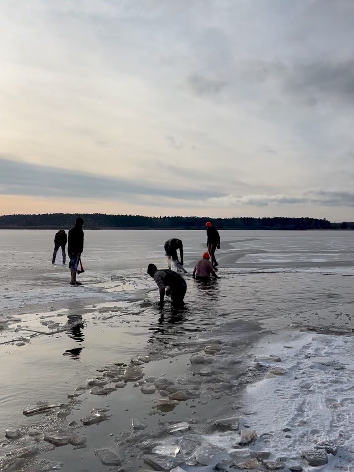 Instagram post from eisbaden.bayern. This post is in position 4.